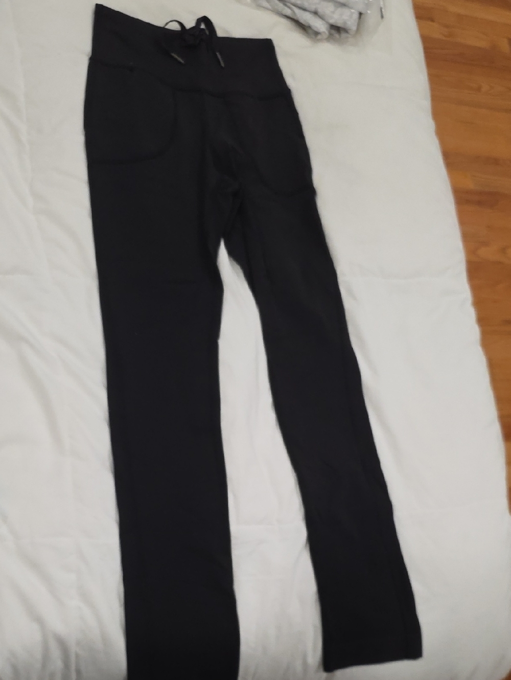 Lululemon Black High-Waist Drawstring Leggings. Size 4. Inseam 27"